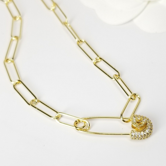 NWT Safety Pin Pave CZ Paperclip Choker Necklace - Picture 2 of 9